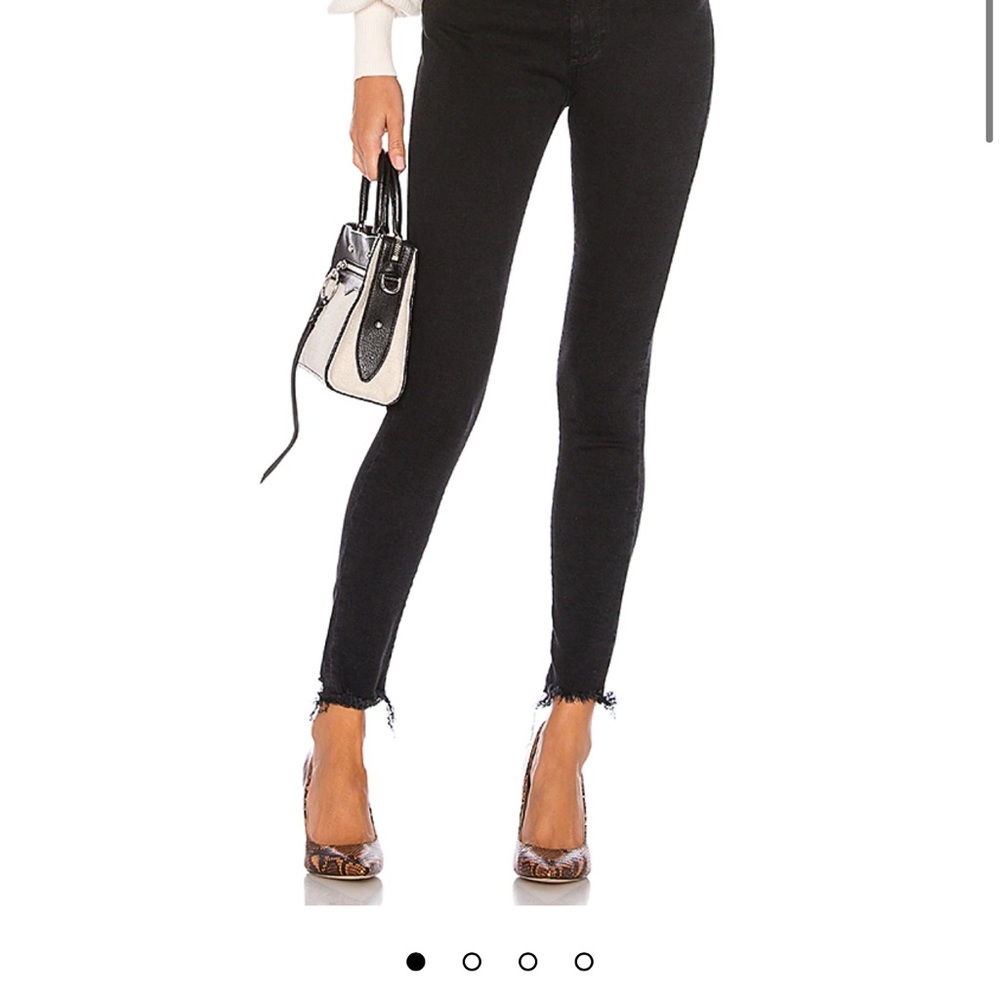 AG Farrah Skinny Ankle in Alerted Black